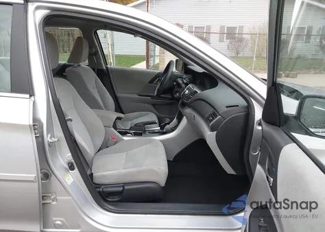 2013 Honda Accord Lx z USA, uszkodzony, nr VIN 1HGCR2F38DA108934